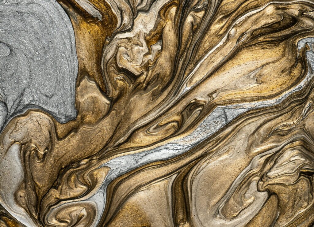 Marbleized Paint in Silver and Gold